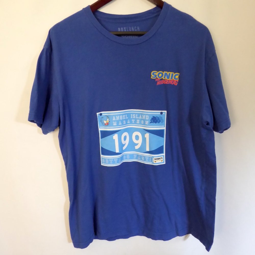 BOX LUNCH BRAND SONIC THE HEDGEHOG MENS BLUE T SHIRT (NEW WITHOUT TAGS) LARGE